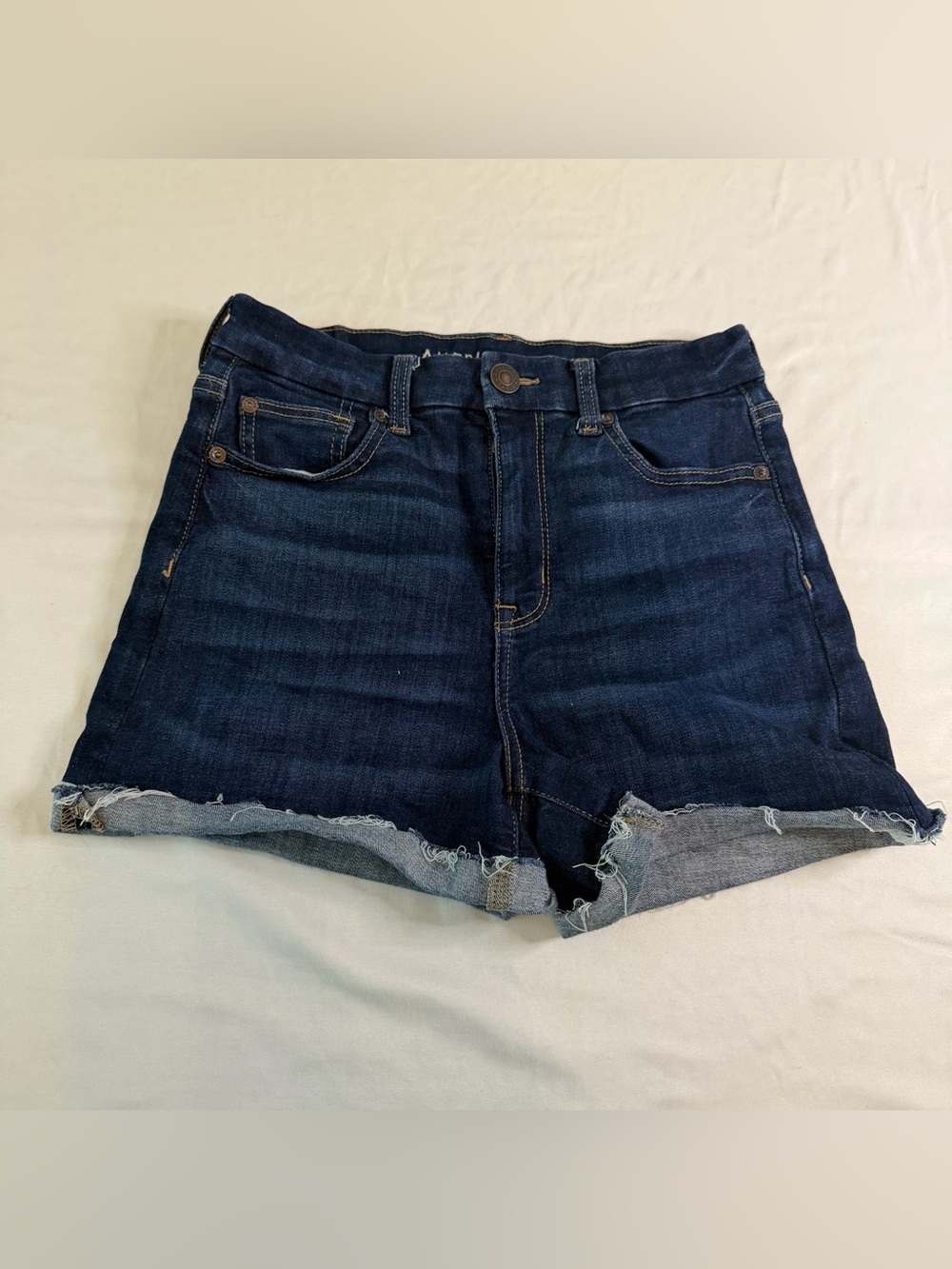 American Eagle Curvy High Rise Shortie Denim Shorts Dark Wash Raw Hem Size 4